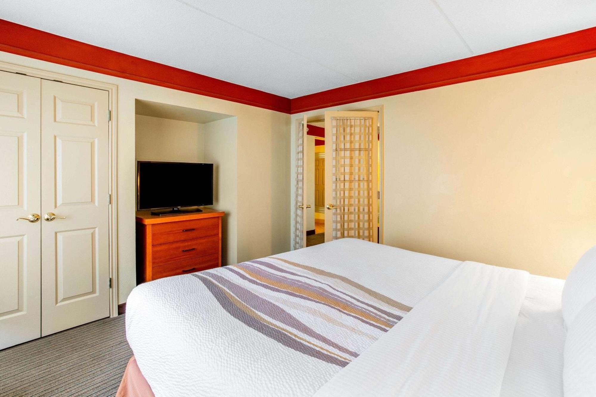 La Quinta By Wyndham Raleigh/Durham Southpoint Hotel Eksteriør billede
